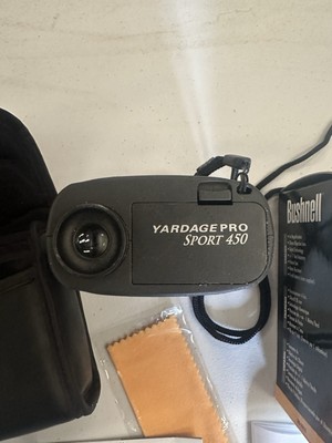 ブッシュネル　ヤージプロスポーツ４５０ Bushnell Yardage Pro Sport 450 Laser Rangefinder (Black) 201916