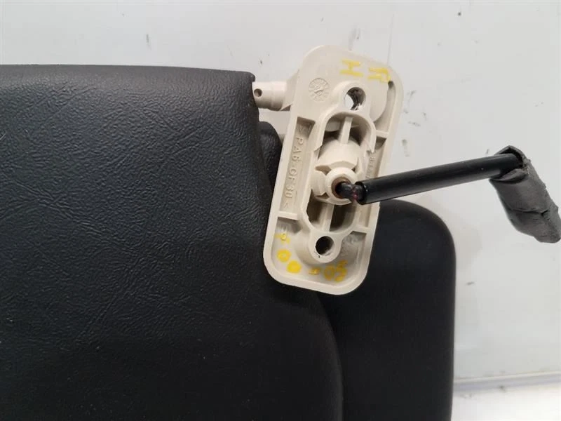 2000 Saab 9-5 (Sedan) Passenger Right Sun Visor W/ Illuminate *Tan/Blk* - Image 3 of 4