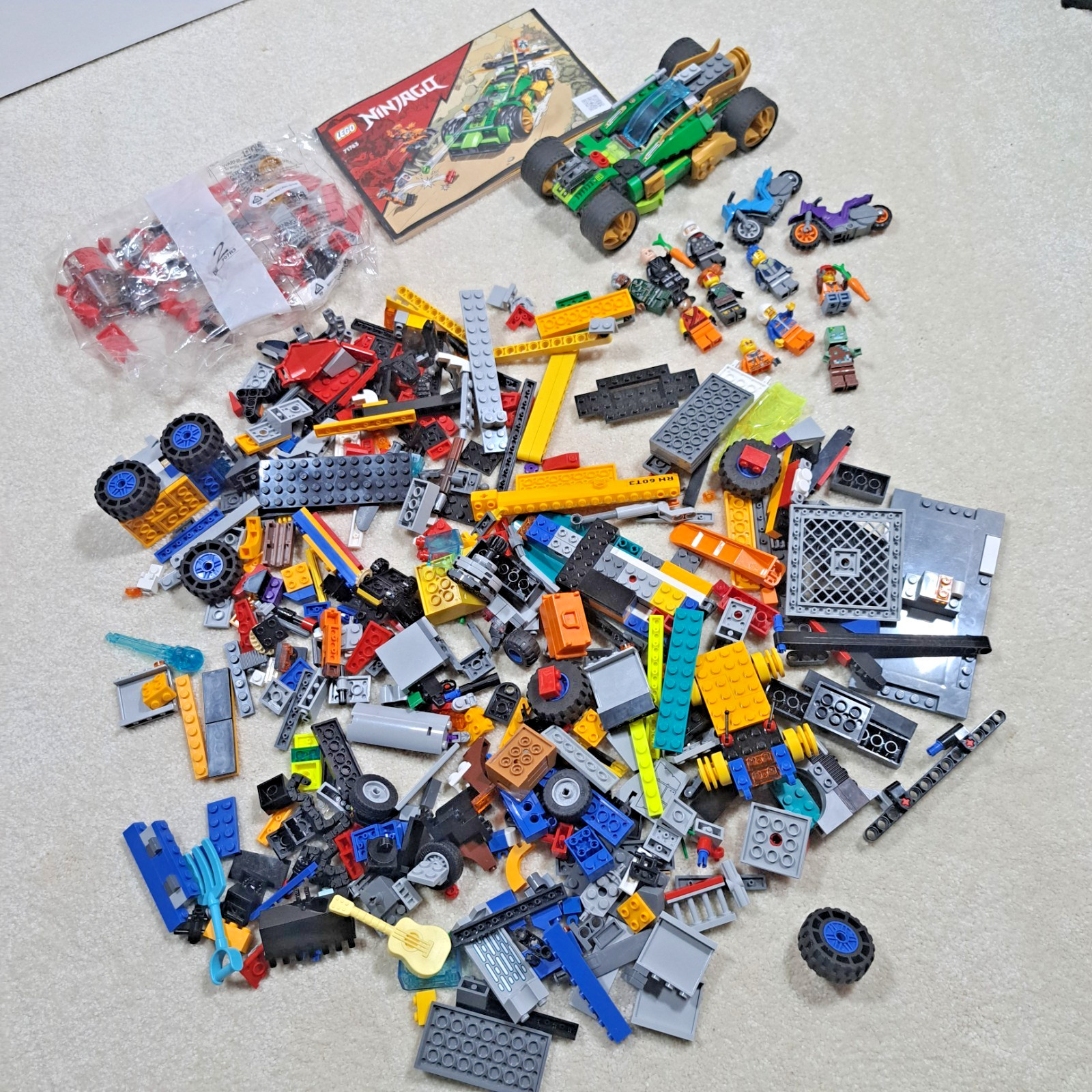 Lot 2 + Pounds. Motorcycle, Ninjago, Minifig Figurines, Wheels