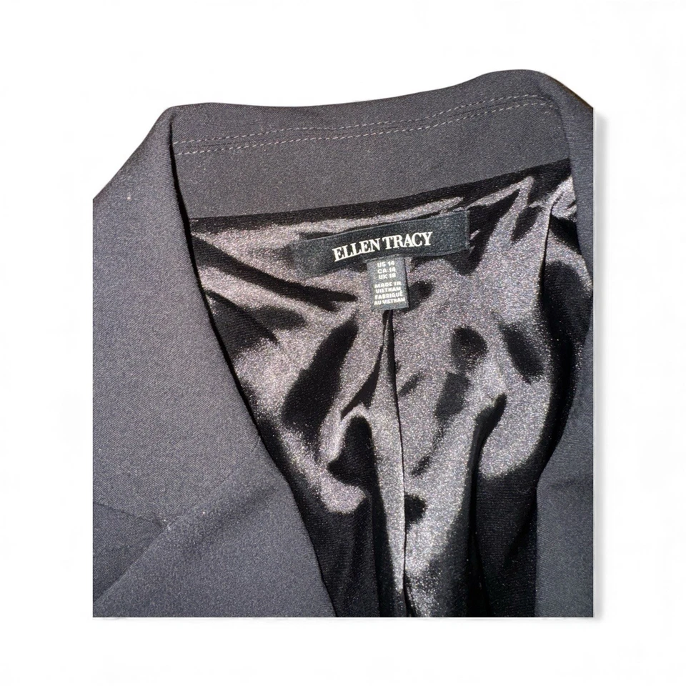 🔥 Ellen Tracy Women’s Black Blazer Dressy Sport’s Coat Size 14 🔥 - Image 4 of 4