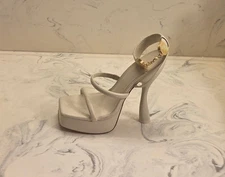 New! Cult Gaia 'Elodie' Platform Sandal Off-White Womens 11 US 41 Eur. MSRP $528