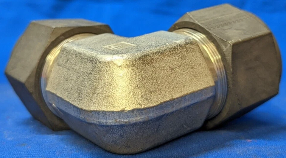 PARKER 1-1/4" NPT X 1-1/4" NPT STEEL 90° ELBOW TUBE FITTING - Image 4 of 4