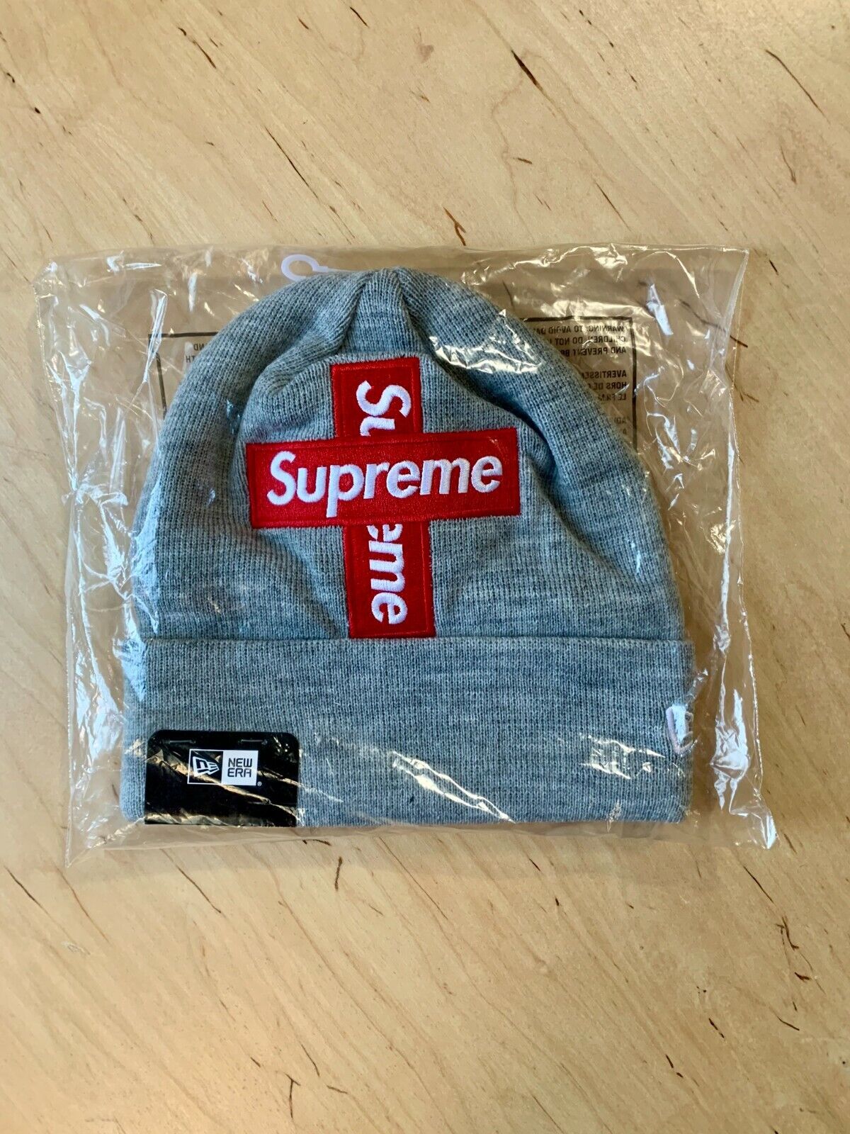 Supreme x New Era Cross Box Logo Beanie 'Black' | Men's Size Onesize