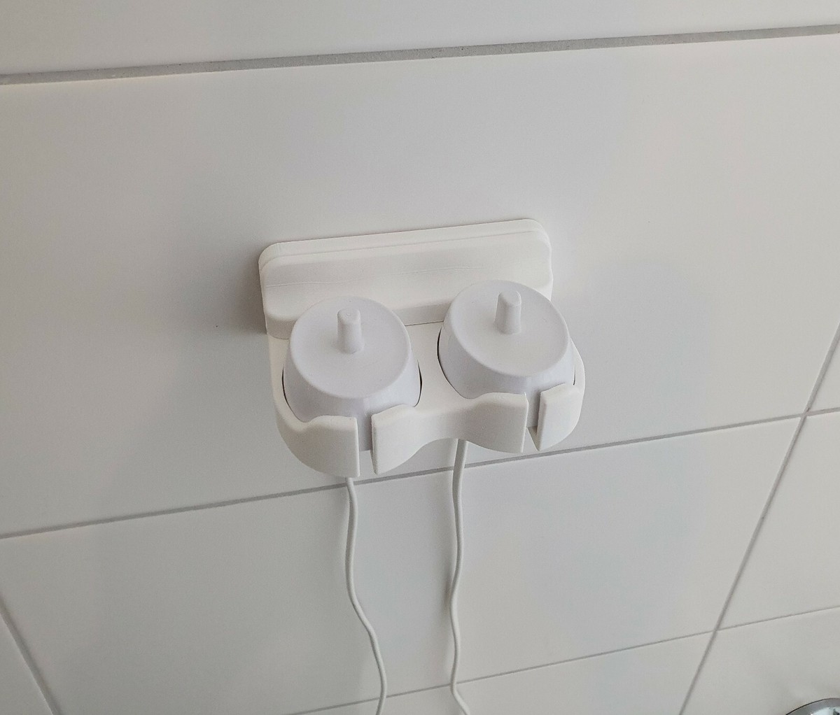 Produktbild von Plugware Zahnbürstenhalter Mit Bürstenkopfhalter Kompatibel Mit Oral-B