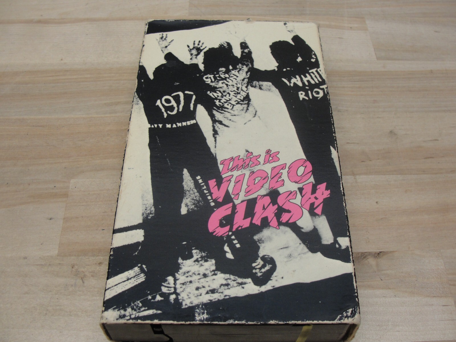 1986 THIS IS VIDEO CLASH MOVIE CONCERT VHS TAPE