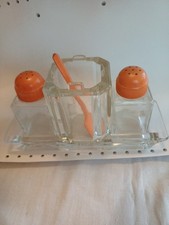 20er Jahre 3er Menage, Glas, Salz, Pfeffer ,  Glastablett, Senf fest montiert