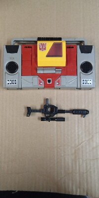 Vintage 1984 G1 Transformers Blaster Radio Boombox Autobot Figure Complete W Gun
