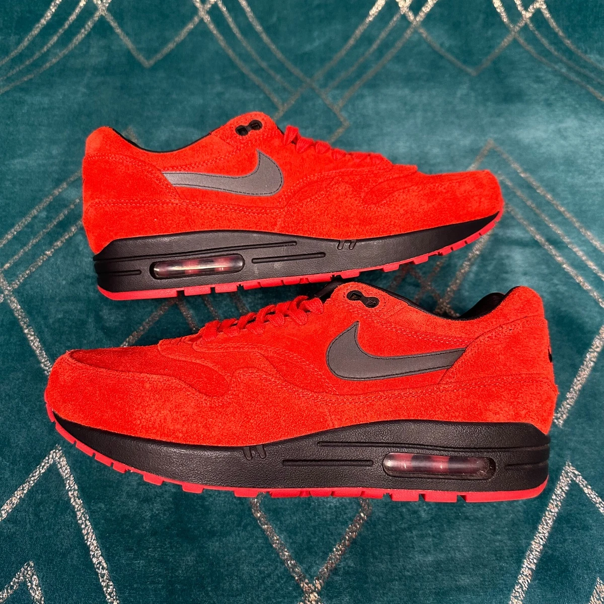 NIKE AIR MAX 1 PIMENTO RED BLACK SUEDE UK8 MENS PRE OWNED