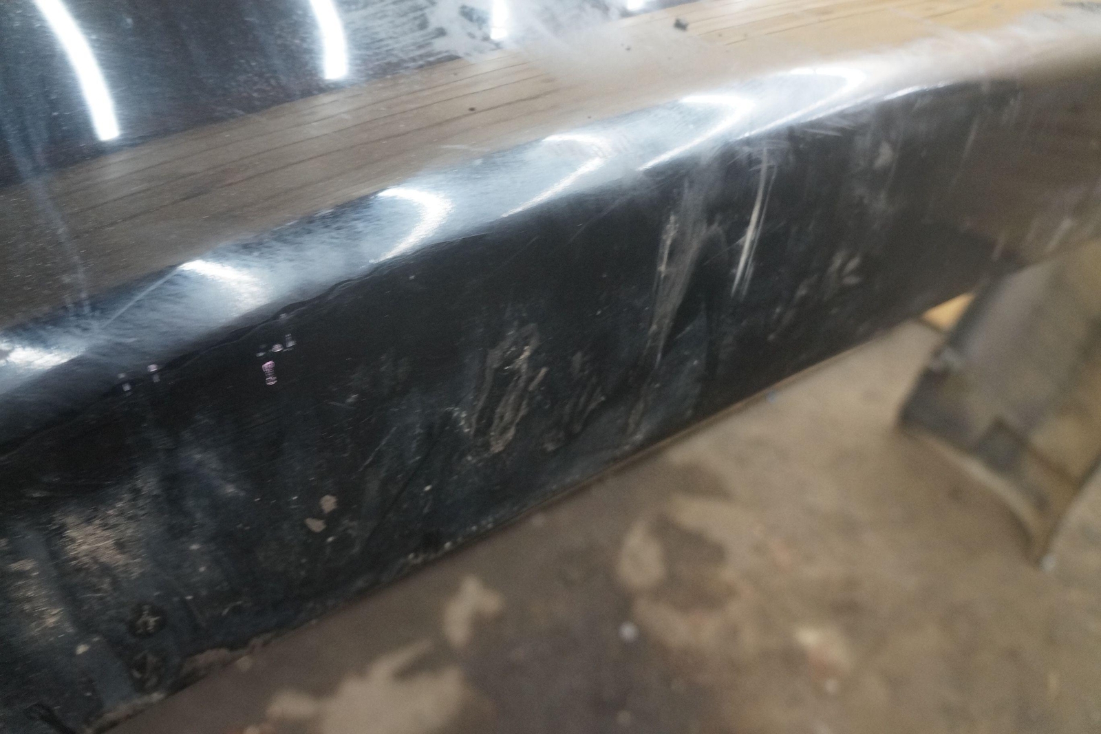 Rear Bumper Cover Assembly Black Bentley Arnage T 2002