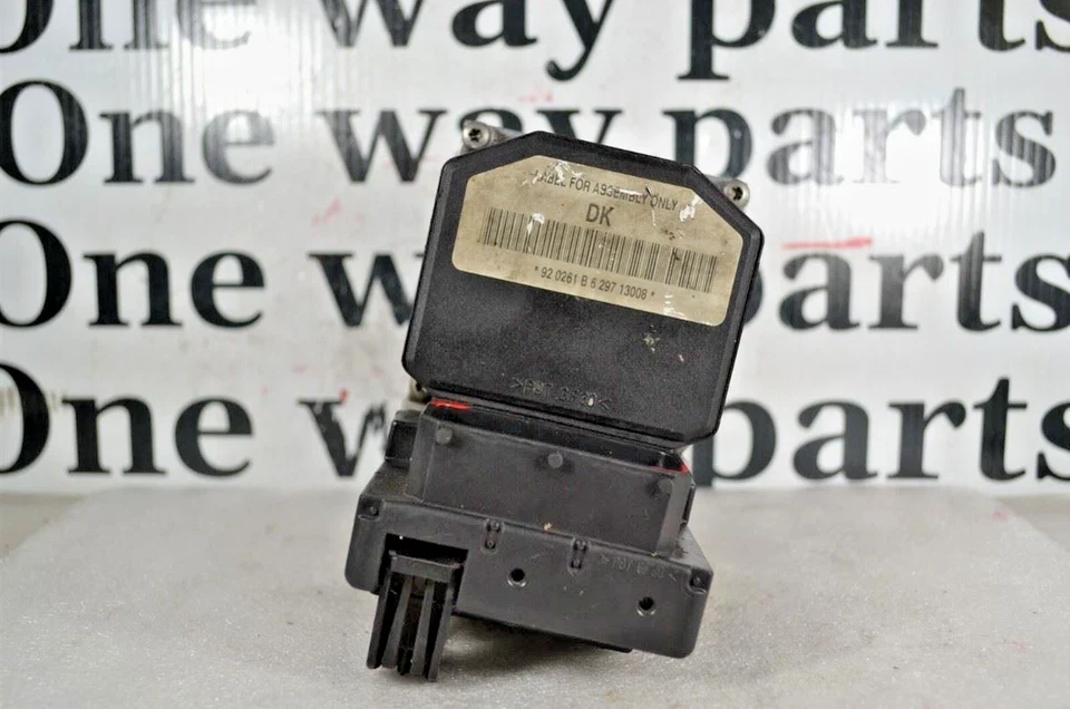 15920261 Pontiac Grand Prix 2007 ABS Antilock Brake Pump Control Module 15L2 252 - Image 4 of 4