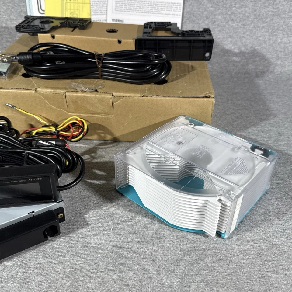 JVC KS-RF50 CD Changer Controller FM Modulator System – Complete In Box 12 Disc - Image 3 of 4