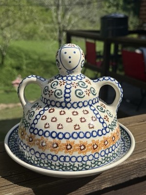 Polish Pottery Cheese Lady – Handmade Stoneware by Zaklady