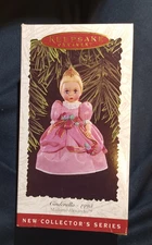 Vintage 1995 Ornament Hallmark Keepsake Cinderella -  Madame Alexander - JBOX-11