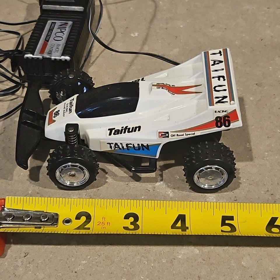 Vintage Lot Of 3 Wired RC Mini Vehicles (Nipco & Remco) As-is READ Description - Image 3 of 4