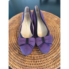 Vintage Salvatore Ferragamo Purple Suede Bow Pumps Vintage Heel Made in Italy