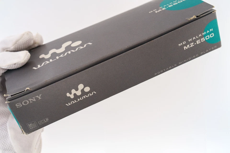 SONY MZ-E500 PRETO Minidisc MD Player na CAIXA com controle remoto, adaptador AA [DEMO / REPRODUÇÕES] - Imagem 3 de 4