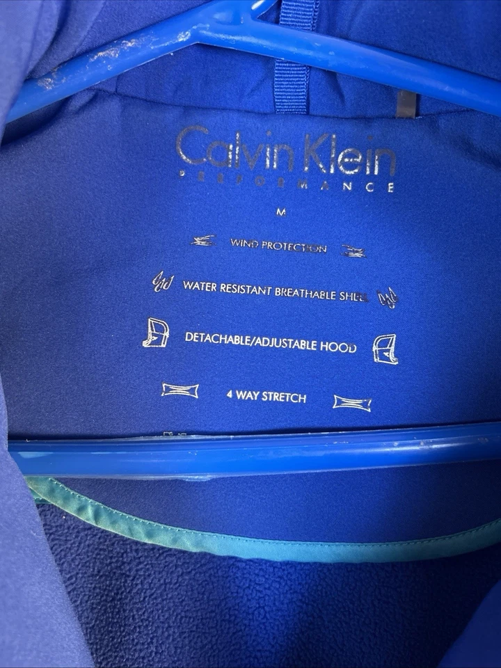 Casaco Calvin Klein Performance feminino zíper completo bolsos azul tamanho M - Imagem 2 de 4
