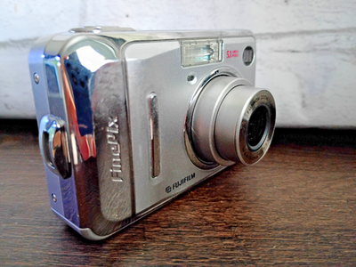 Fujifilm FinePix A Series A500 5.1MP Digital Camera - Silver for