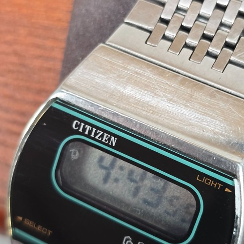Vintage Citizen Quartz Crystron LC Digitaluhr 4-096151 TA Edelstahl Japan - Bild 3 von 8