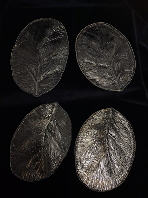 4 kleine Servierteller Vintage Hadeland Glasverk Norwegen FURU Kiefer/Blatt.