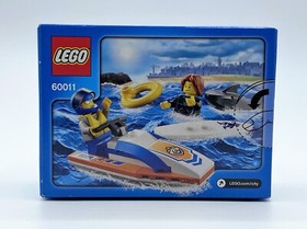 LEGO City 60011 Surfer Rescue 32 piece set with Shark & 2 Mini Figures NIP
