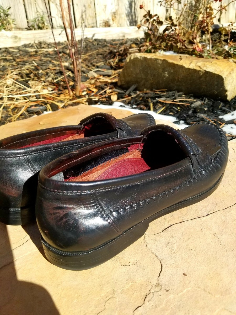 Mens US 9.5 Venturini Kiltied Slip On Black Leather Loafer  display picture 1