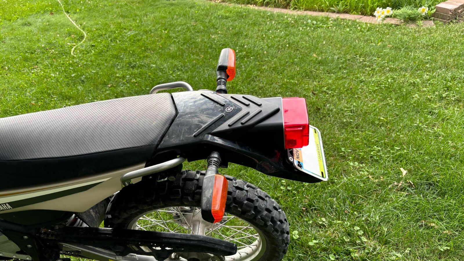 Yamaha XT250 Stock Light Tidy Tail Adapter & License Plate Bracket - Flat Matte