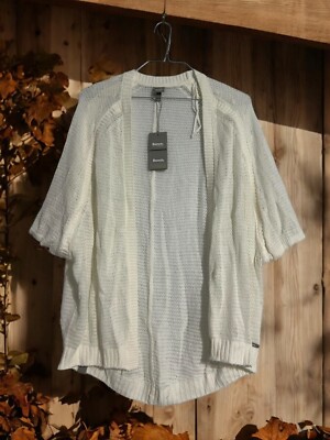 NWT Bench Women's White knitted Short Sleeves Open Front