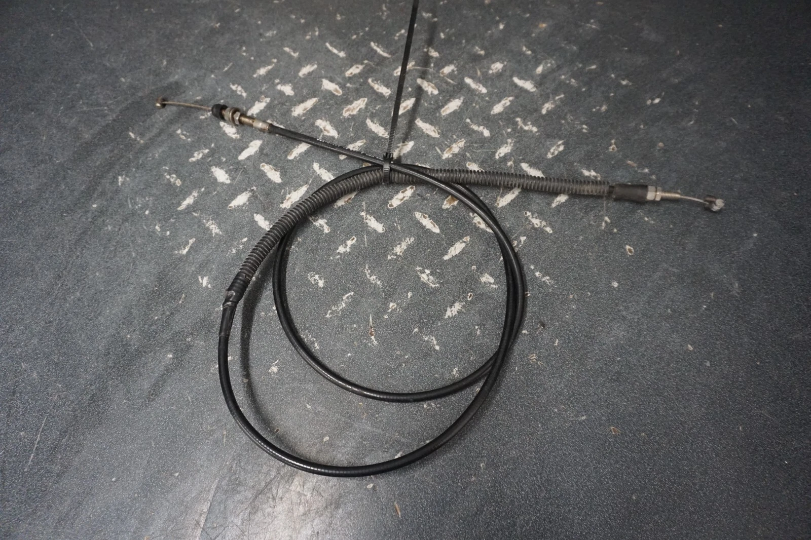 1999-2004 Yamaha OEM Throttle Cable Ass'y WaveRunner SUV SV 1200 Freshwater