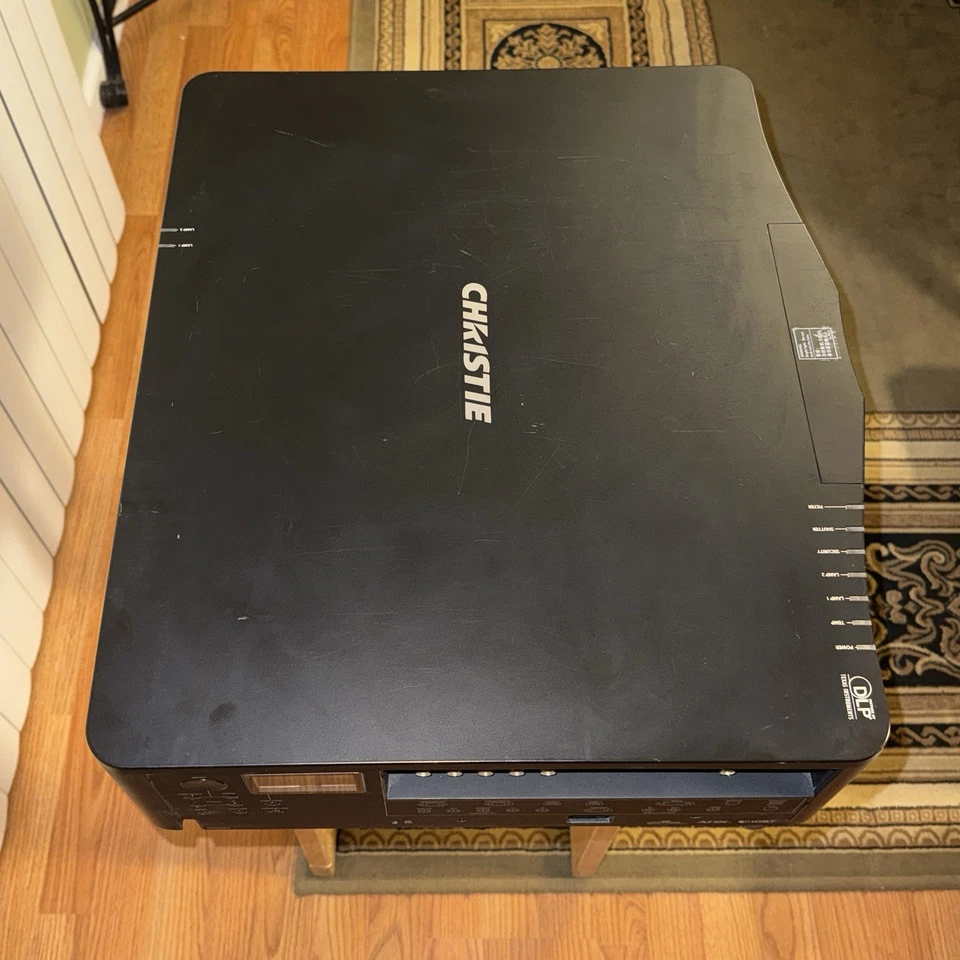 Proyector Christie DWU951 WUXGA DLP para gran lugar | 8500 lúmenes | 405 horas de lámpara Foto 4 de 4