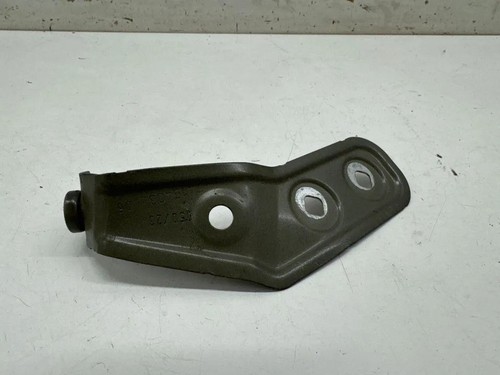 BMW 3 G20, G28 Kotflügelhalter vorne rechts 7419403 2.00 2023 31321142