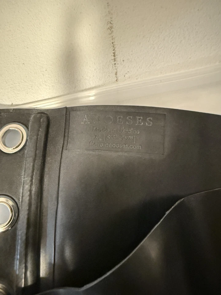 Corsé de látex negro Anoeses Nessa para mujer Foto 4 de 4