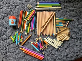 Buntstifte Konvolut Faber Castell Toppoint u.a. Anspitzer gold & silber