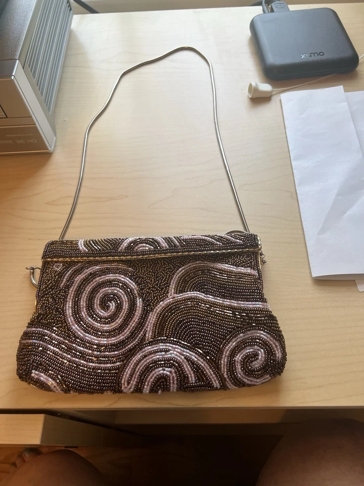 Bolso de noche vintage Robinson marrón, rosa y dorado con cuentas Foto 3 de 4