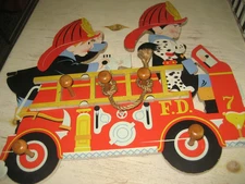 MCM Vtg 1965 DOLLY TOY CO XL Wall Plaque Hook Peg Rack FIRETRUCK TIDEE-UP Kid Rm