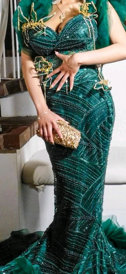 Vestido de graduación verde cazador cosido a mano, hecho a mano CADA detalle ABAJO hasta las flores Foto 3 de 4