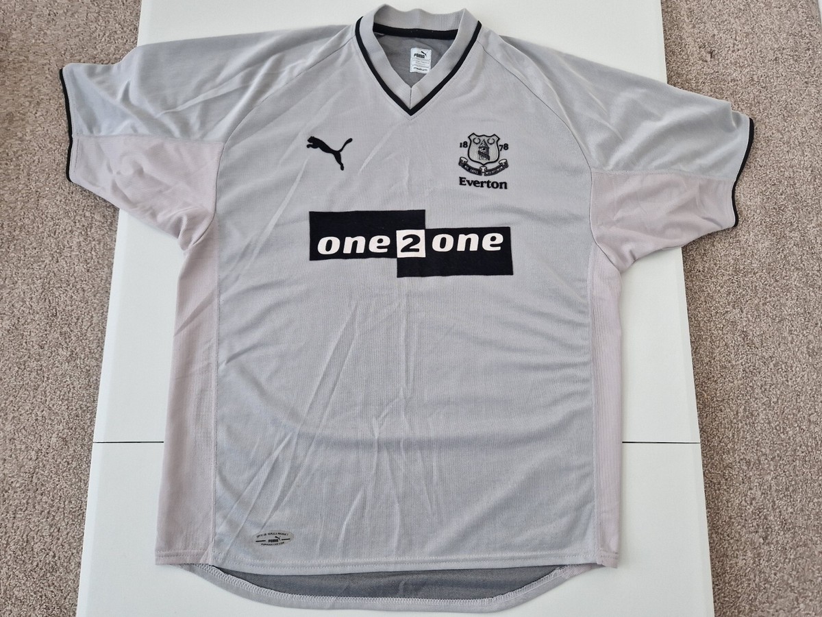 CLASSIC EVERTON FC 2001-2002 M MEDIUM MENS AWAY FOOTBALL SHIRT
