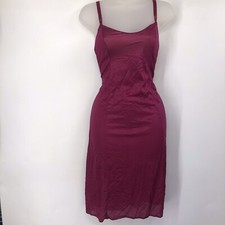 Vintage LEGGS Slip Size 34 Long Medium Wineberry