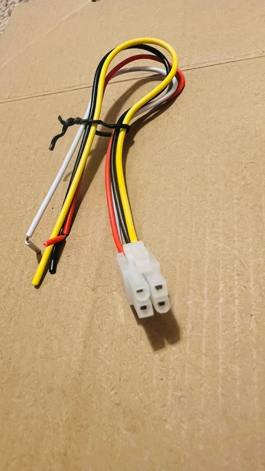 Alpine DHA-S680P, DHA-690, DVA-5205 Changer Player 4-Pin Power Plug - Image 3 of 3