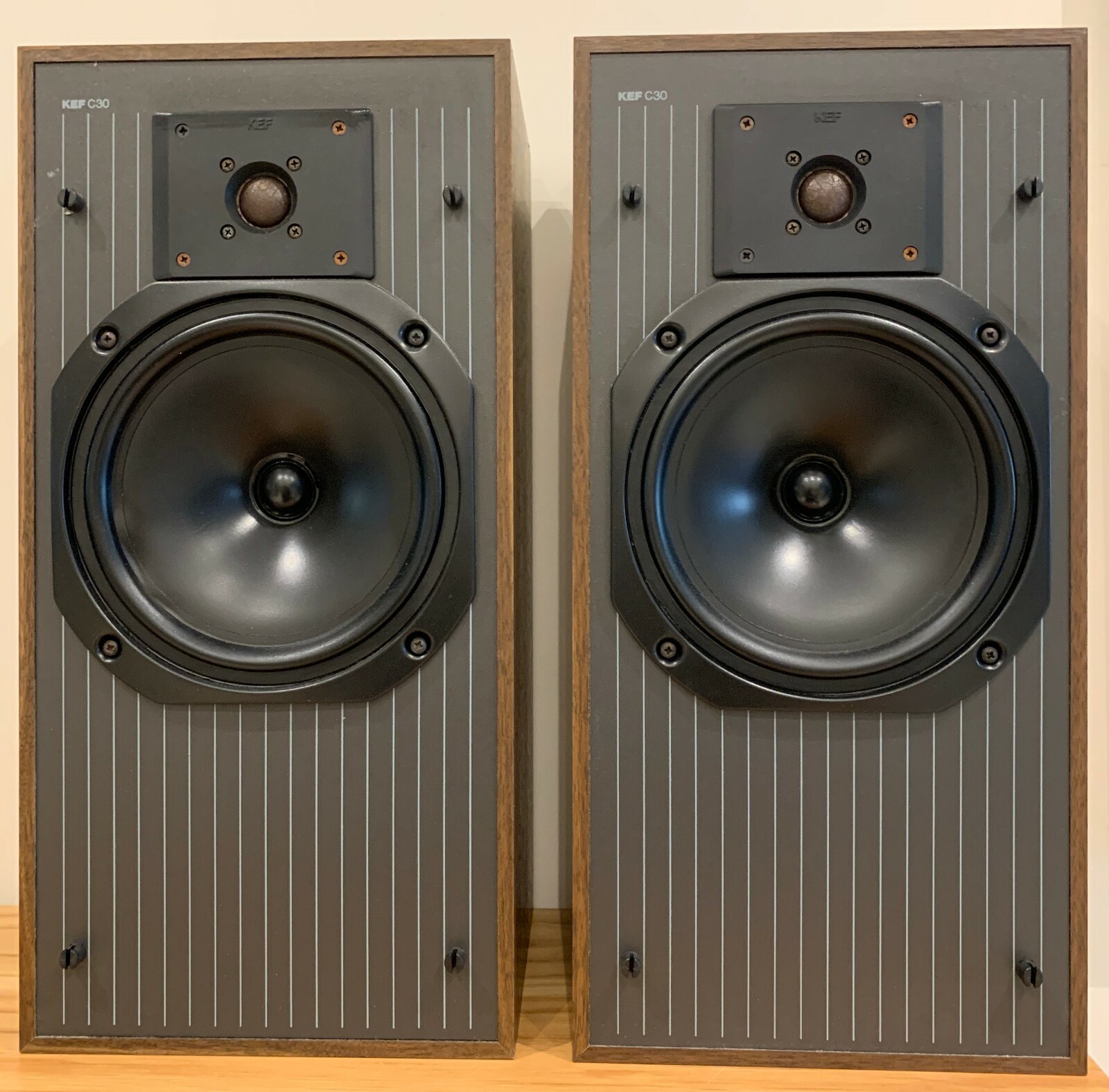 kef c30