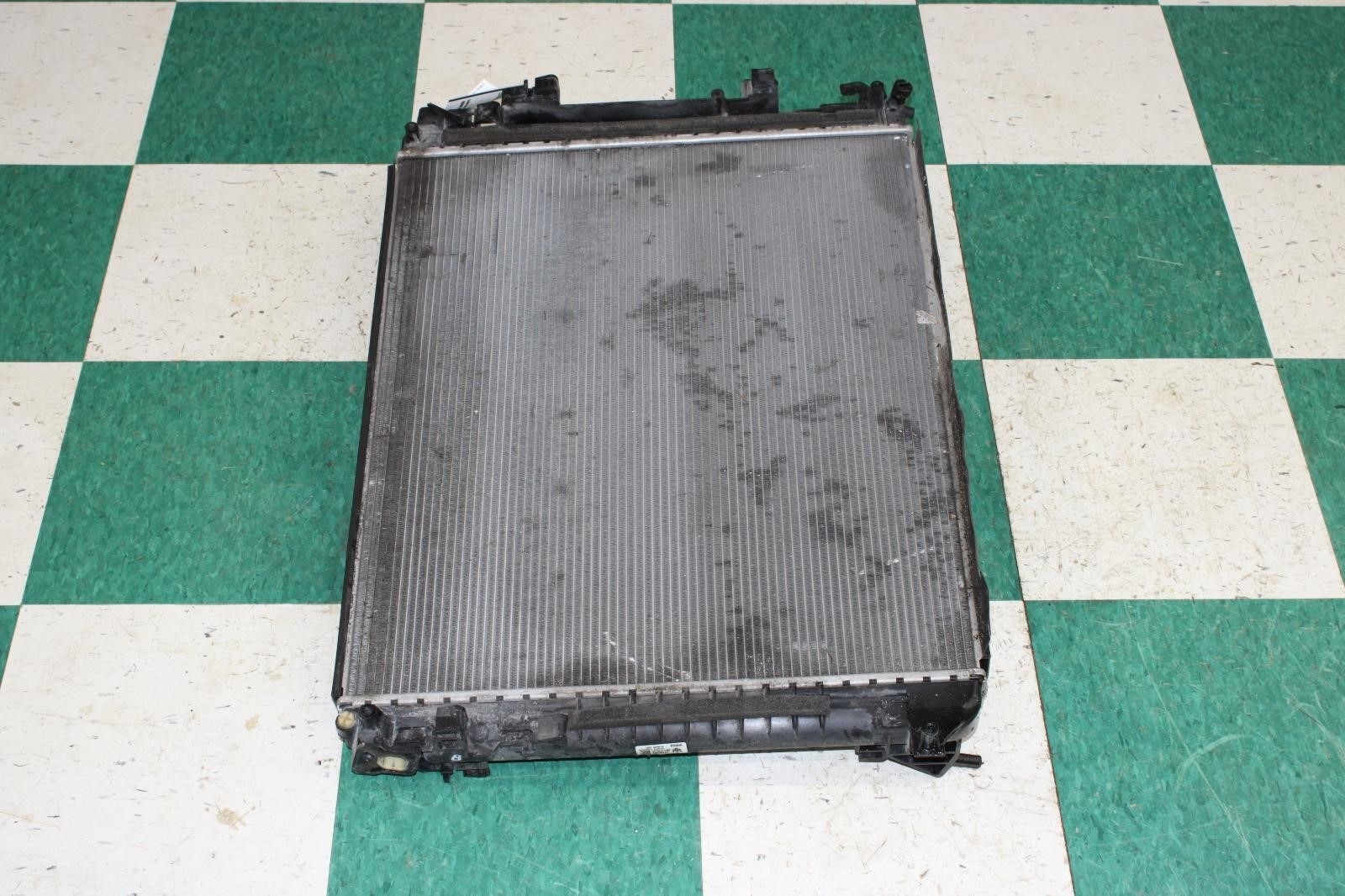 Maserati Ghibli 2014-2017 Radiator