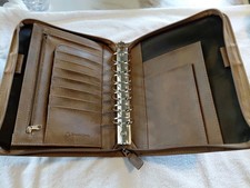 Franklin Covey FC Basics Distressed Simulated Leather Zipper Binder classic 