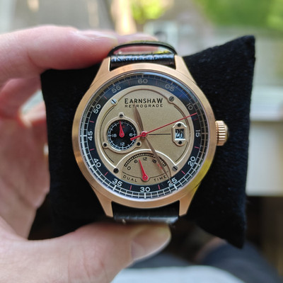 Thomas Earnshaw Retrograde Quartz Date Gold-Tone Black Leather Watch Box Manual