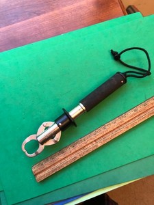 Boga-Grip Model 130 Fish Scale Black Silver