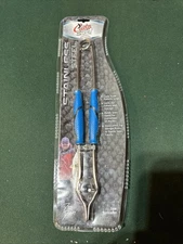 Cuda Fish Jaw Spreader Holds Jaws Open for Easy Hook Extraction Locks 4 Storage