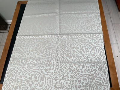 ROMO Fabric Remnant/Sample 35x30 - PAISLEY Alpine 100% Wool