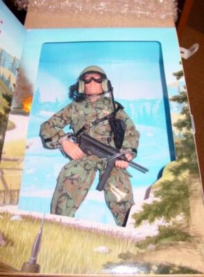 ミリタリー GI JOE 1997 U.S. ARMY TANK COMMANDER G.I. Joe Classic Collection US Army Tank Commander 1997