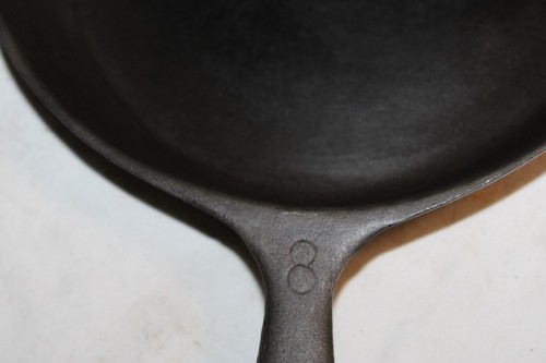 Martin Stove & Range #8 Cast Iron Skillet Hamburger Logo w/ Heat Ring - Picture 15 of 24