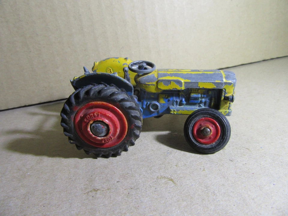 100X Vintage 1950 Corgi 55 England Fordson Power Major Traktor Agrar Wrack - Bild 4 von 4