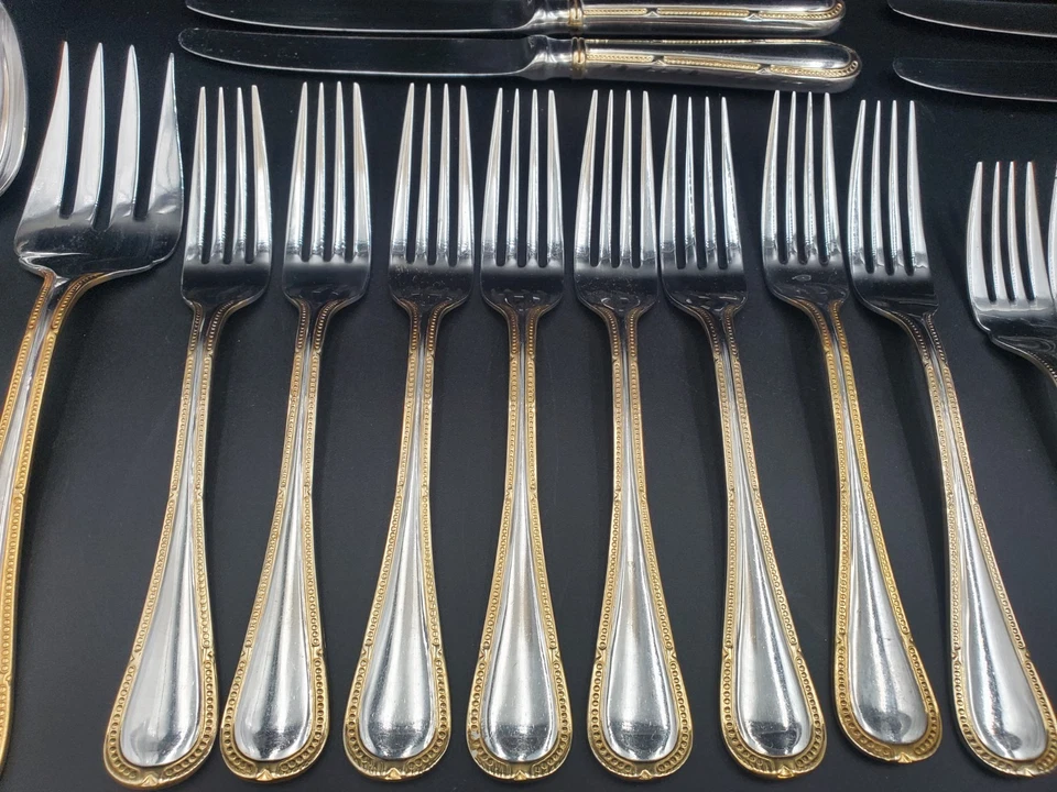 52 Piece Yamazaki ALLEGRA GOLD ACCENT 18/8 Stainless Flatware - Image 2 of 4